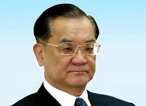 涌融优配 连战先生书法解读：超越“老干部体”，学习书法的关键是什么？